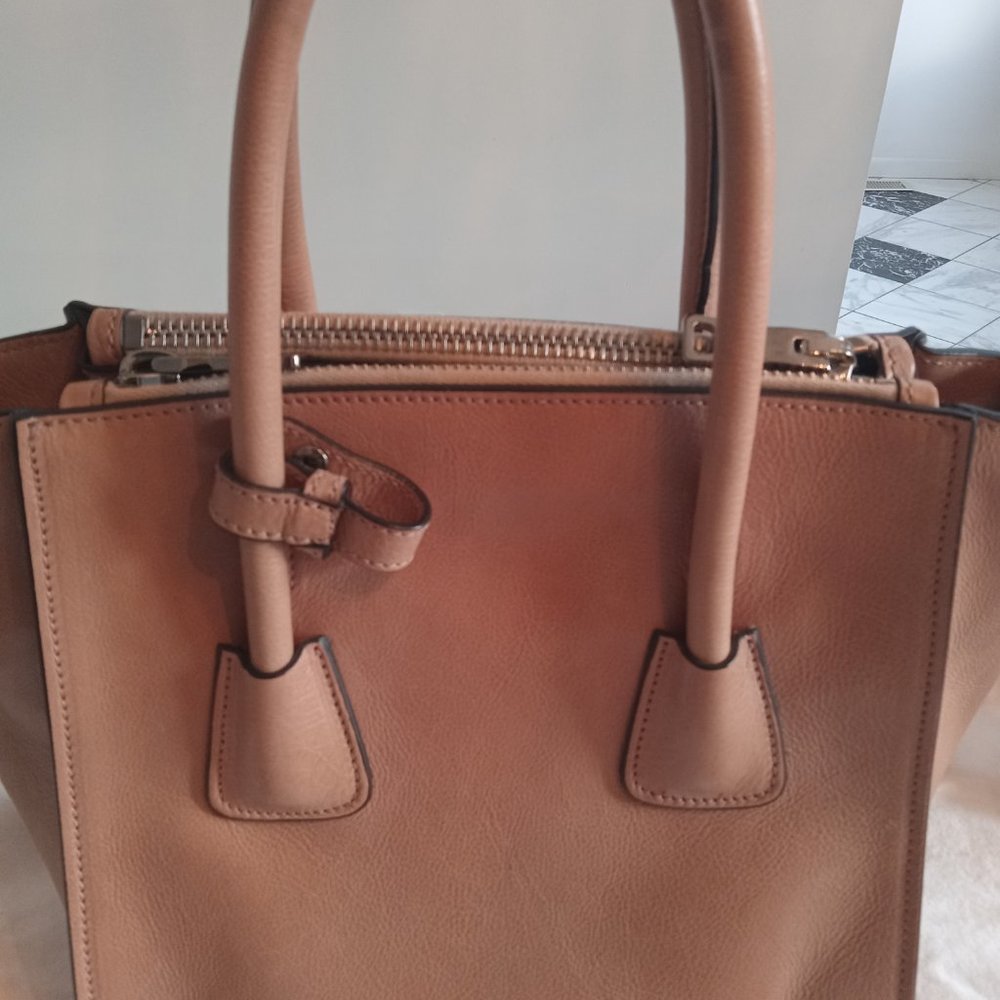 Prada Glace handbag - Picture 3 of 16